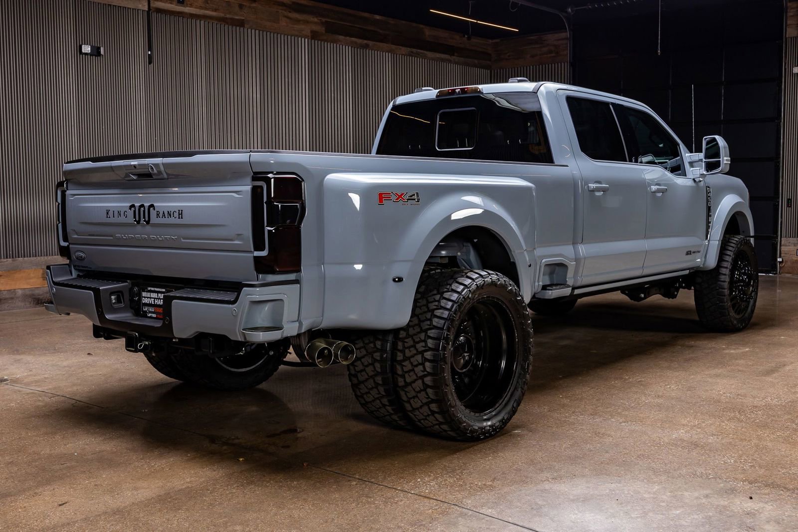 Used 2026 Ford F450 King Ranch w/ Chrome Package image 10