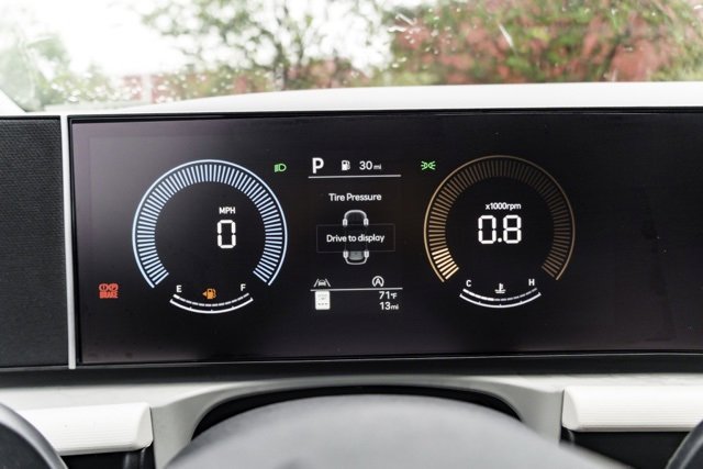 New 2026 Hyundai Tucson SE image 13