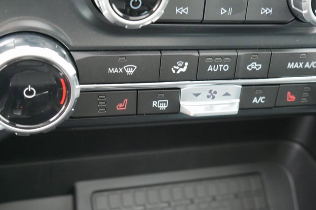 New 2025 Ford F150 XLT w/ Equipment Group 303A High image 6