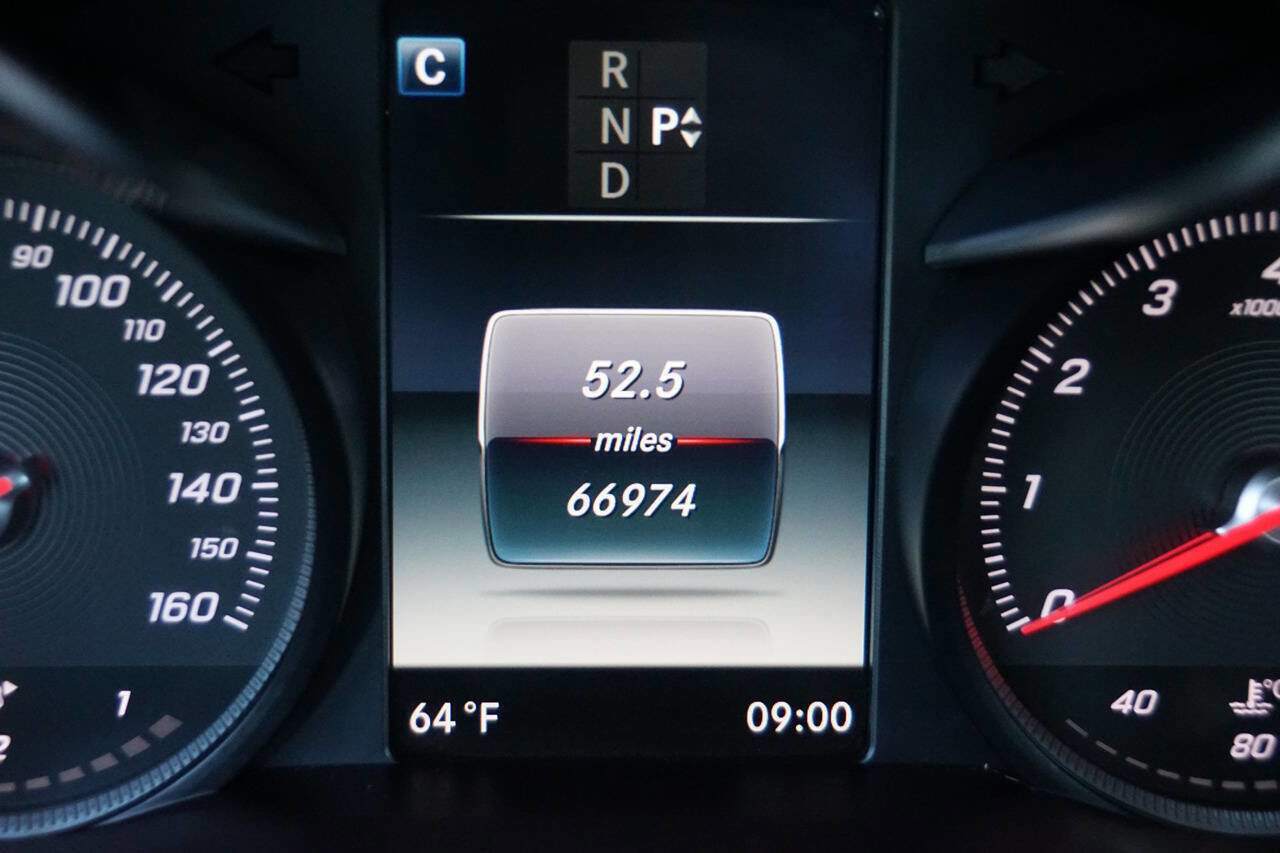 Used 2016 Mercedes-Benz C 300 Sedan image 18