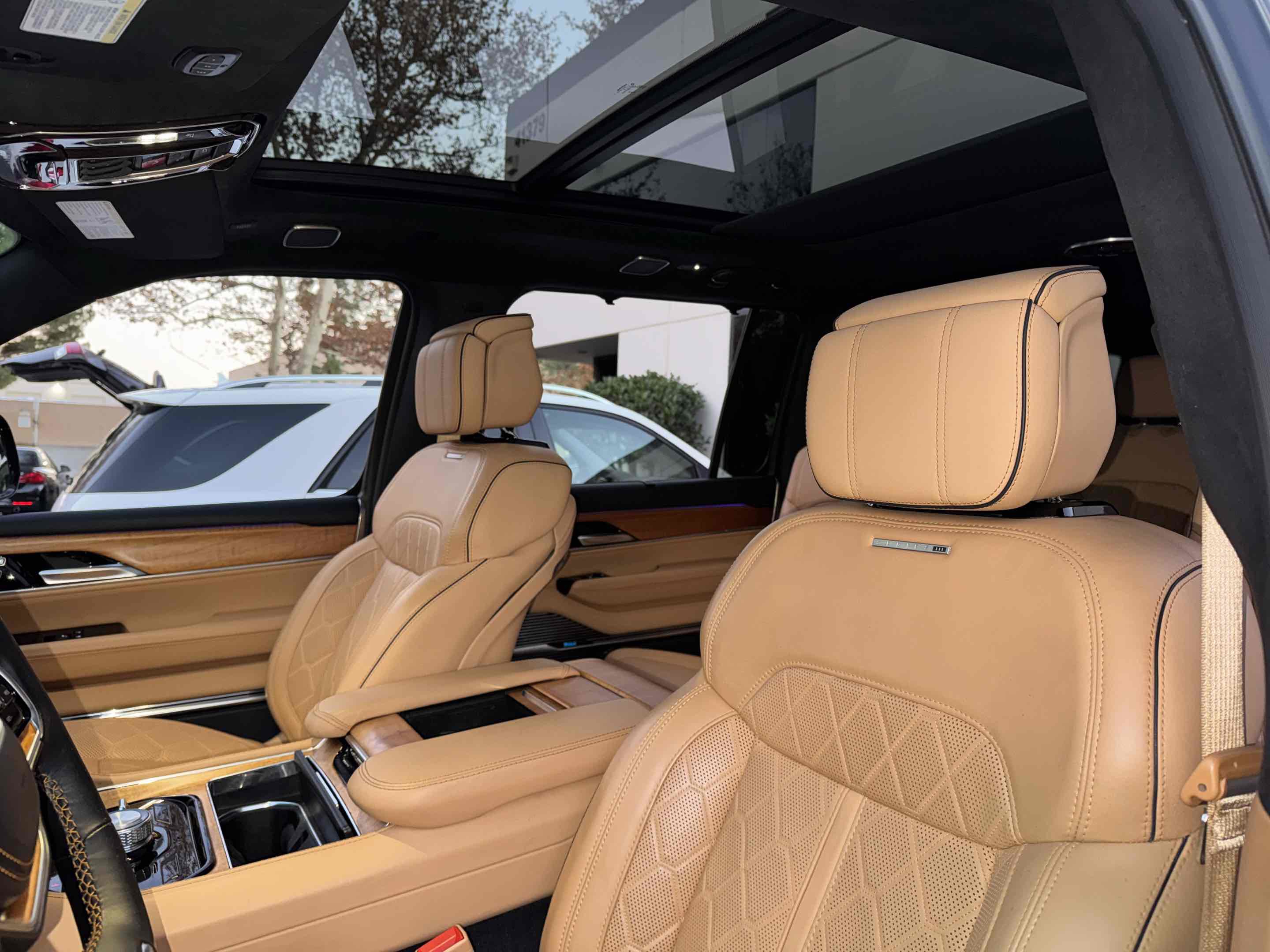 Used 2023 Jeep Grand Wagoneer L Series III image 54