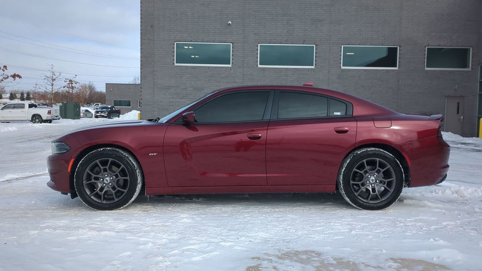 Used 2018 Dodge Charger GT image 3