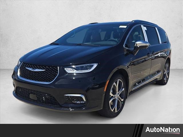 New 2026 Chrysler Pacifica Pinnacle