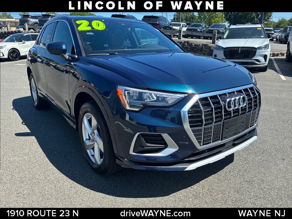 Used 2020 Audi Q3 2.0T Premium w/ Convenience Package AWD/4WD image 9