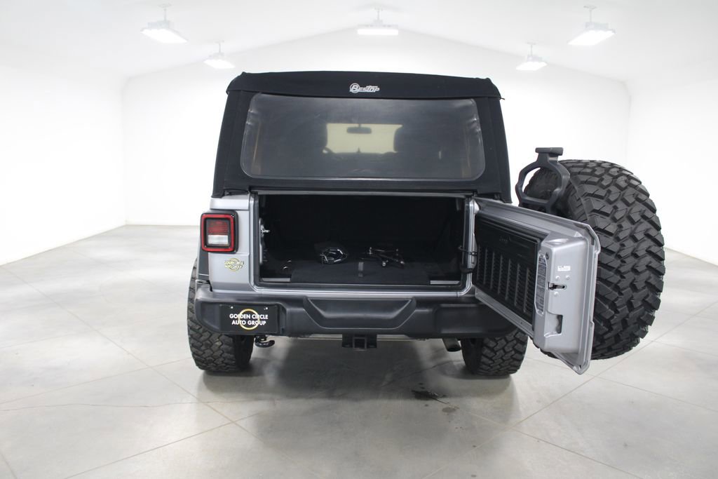 Used 2018 Jeep Wrangler Unlimited Sport S image 16