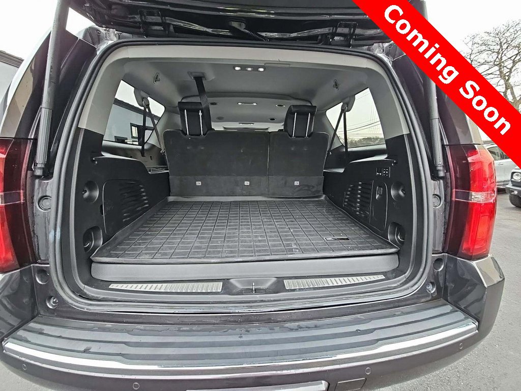 Used 2018 Chevrolet Suburban Premier image 20
