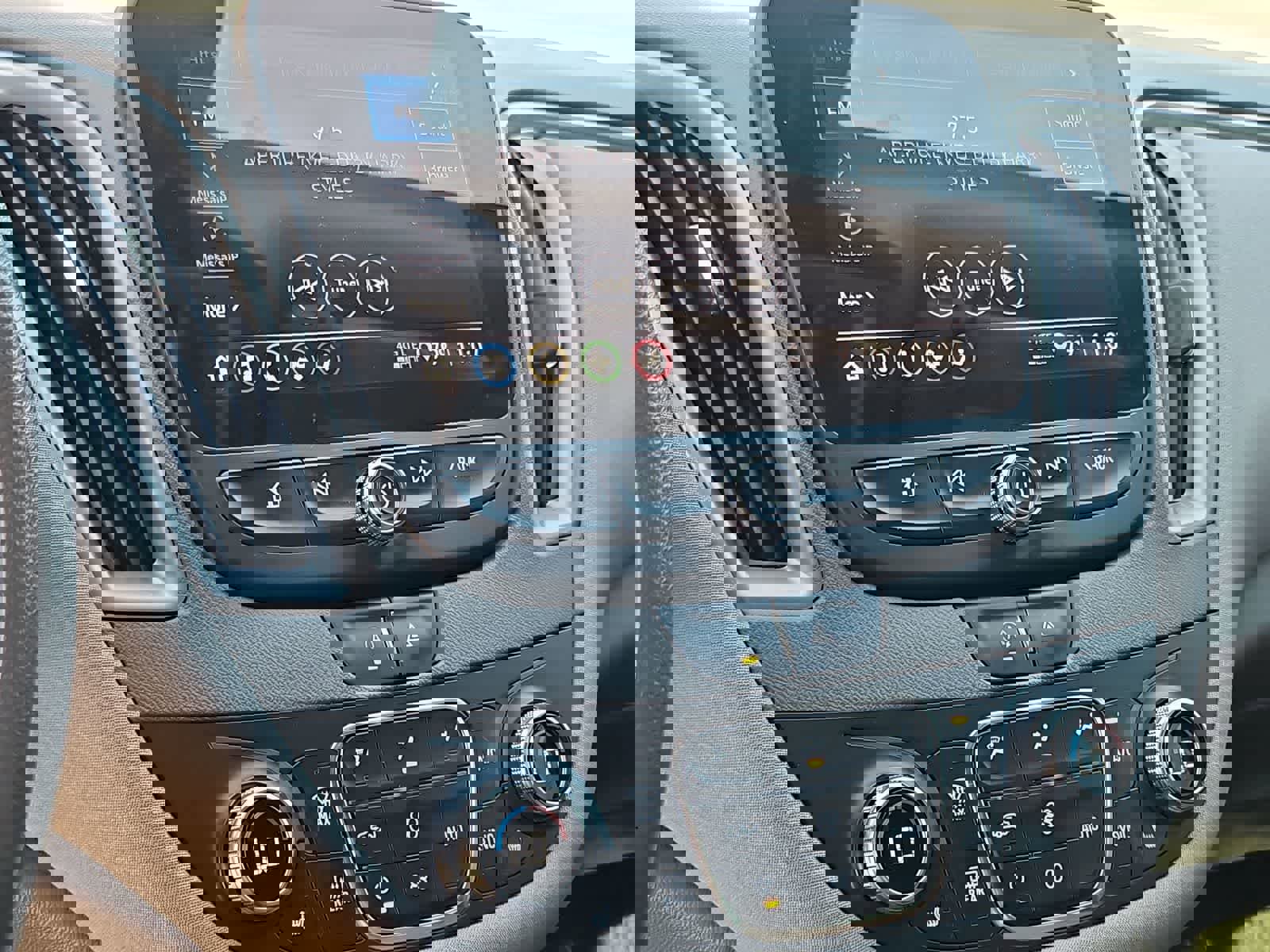 Used 2022 Chevrolet Malibu LT image 28