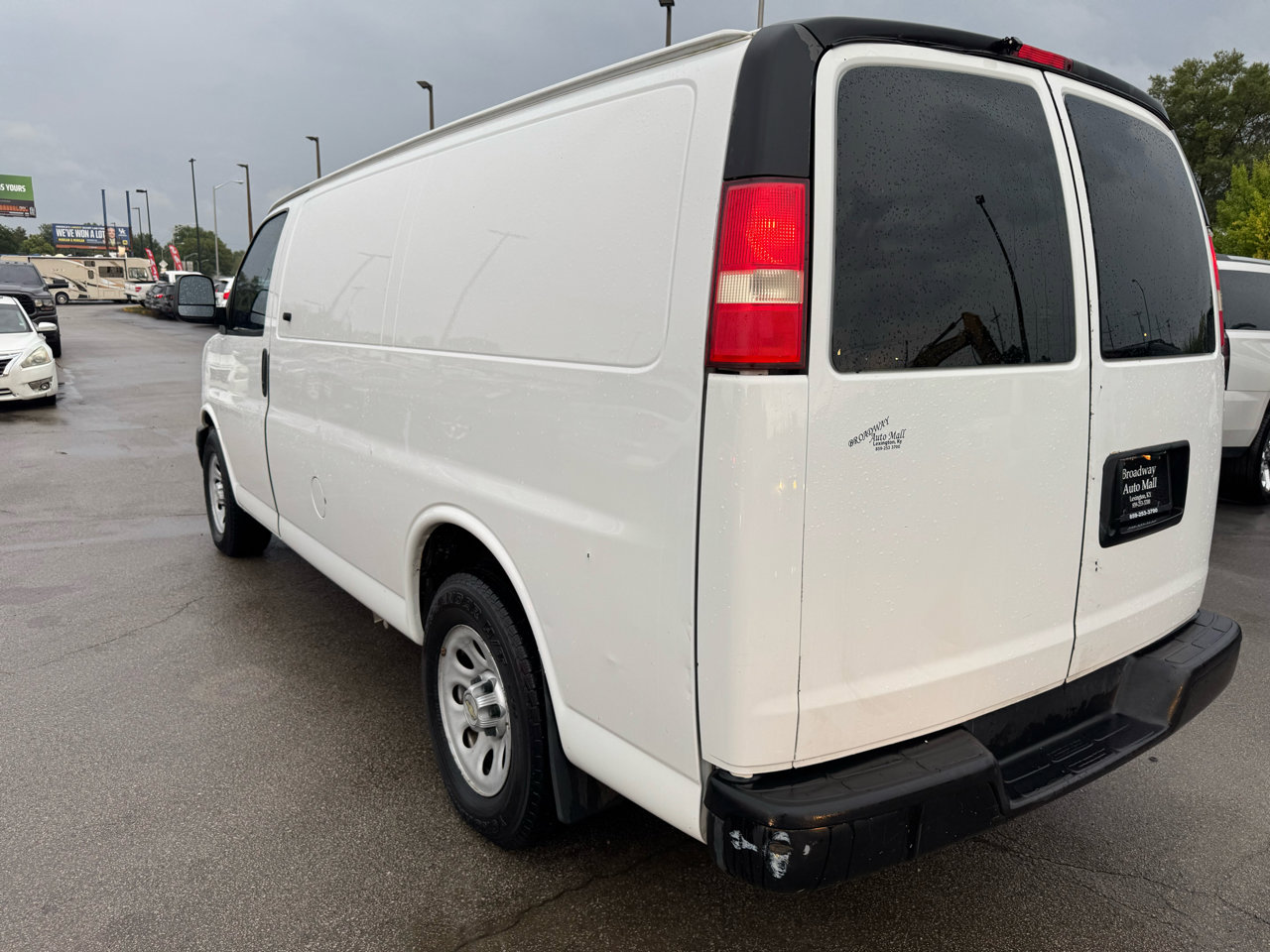 Used 2011 Chevrolet Express 1500 AWD w/ Power Package image 5