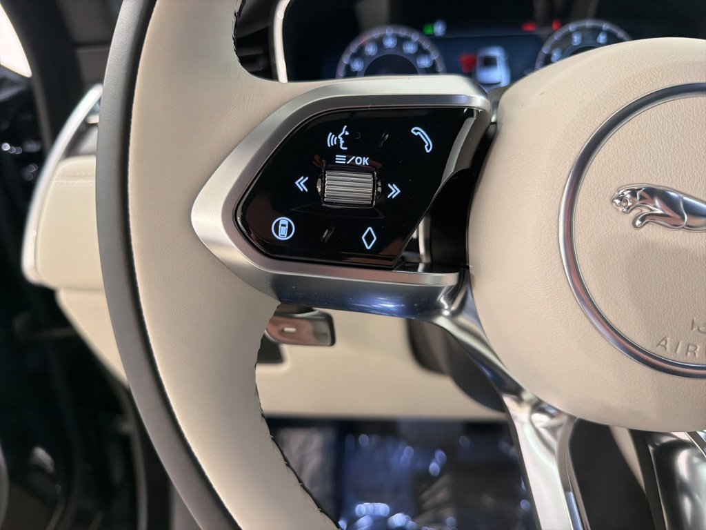 New 2026 Jaguar F-PACE R-Dynamic S image 12