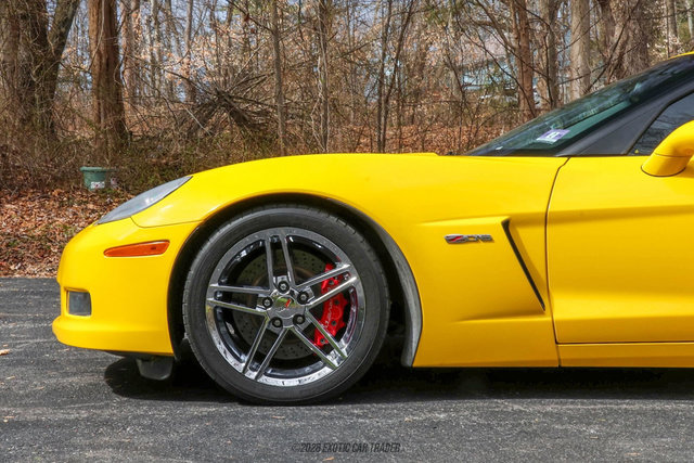 Used 2007 Chevrolet Corvette Z06 w/ Preferred Equipment Group image 4