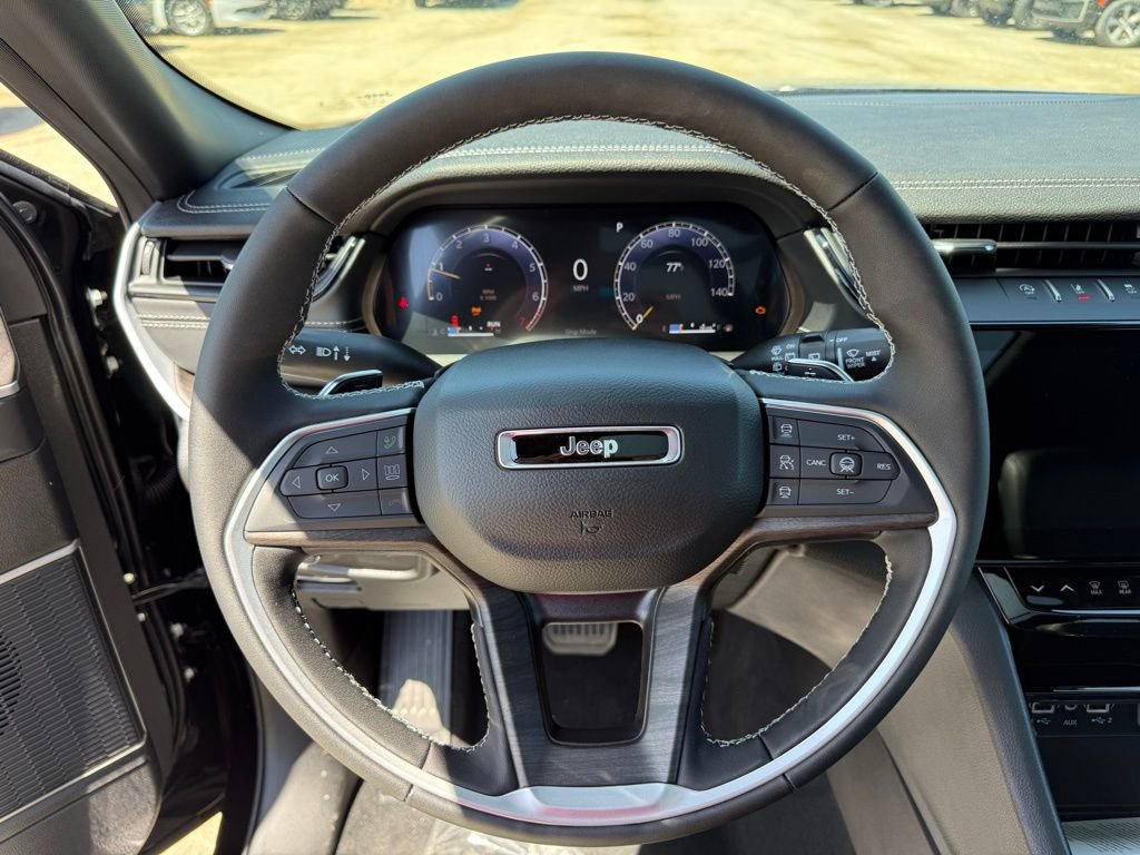 New 2026 Jeep Grand Cherokee L Limited AWD/4WD image 13