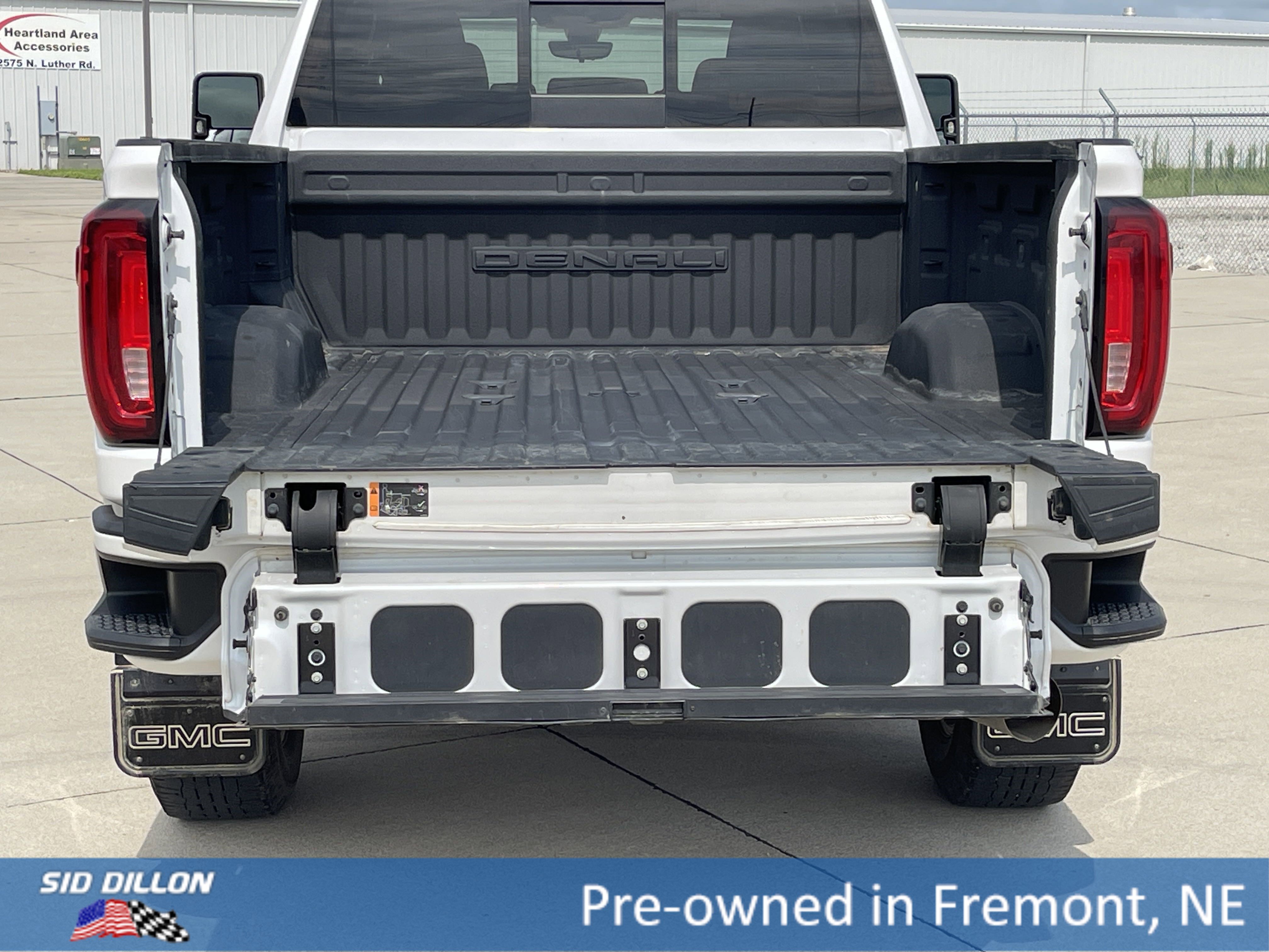 Certified 2023 GMC Sierra 3500 Denali w/ Denali Ultimate Package image 15