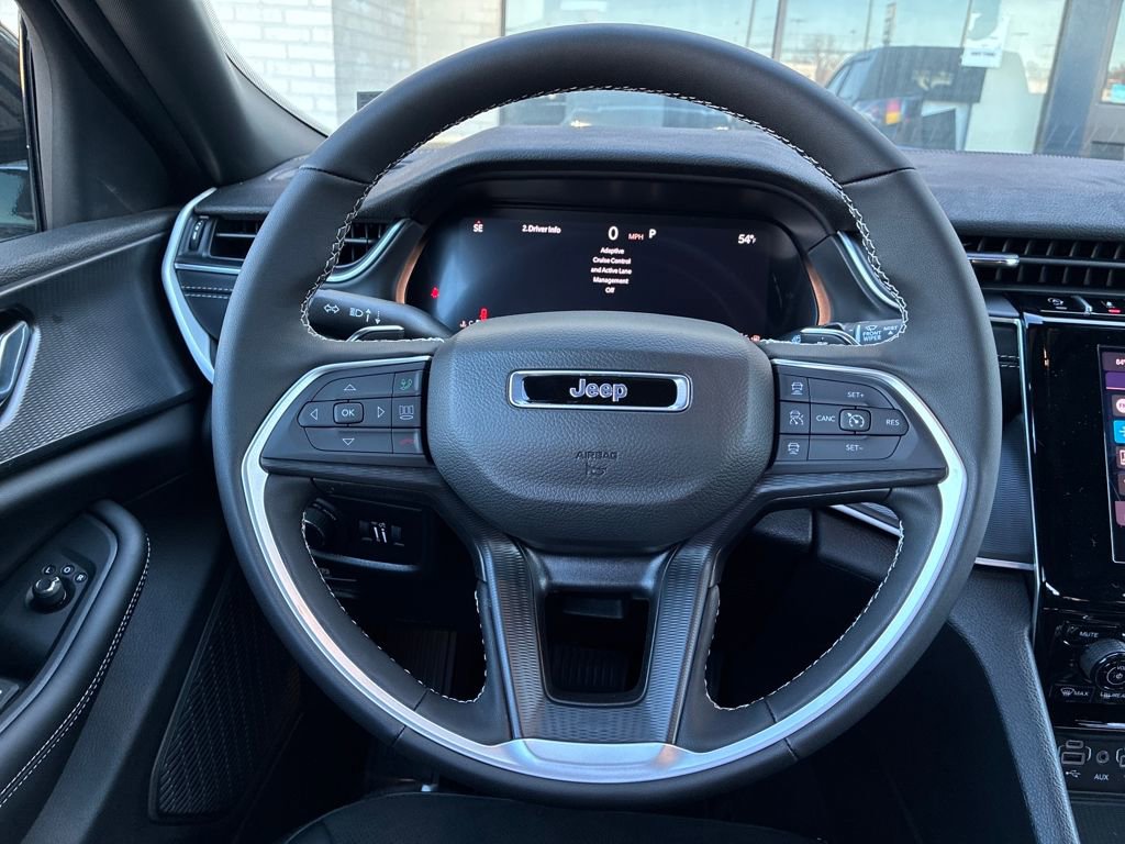 New 2025 Jeep Grand Cherokee image 13