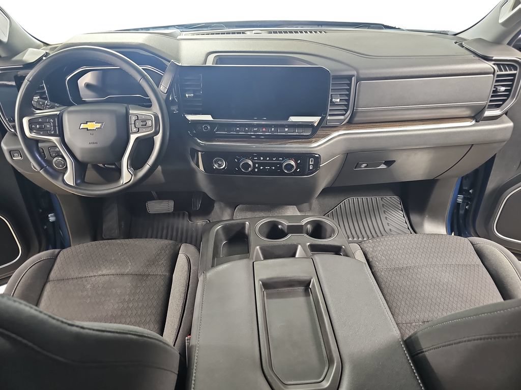 Certified 2024 Chevrolet Silverado 1500 LT AWD/4WD image 11