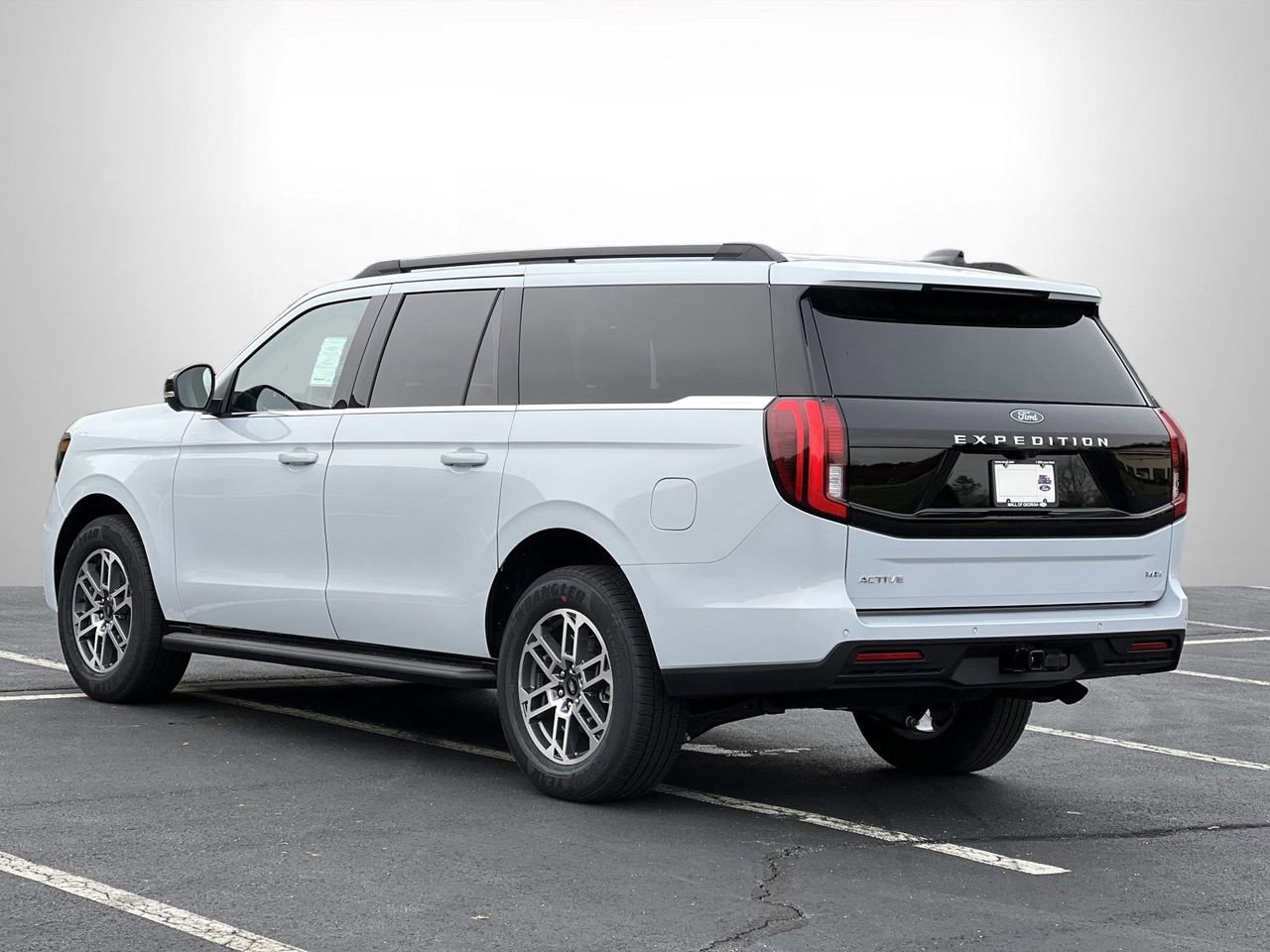 New 2026 Ford Expedition Max Active RWD image 23