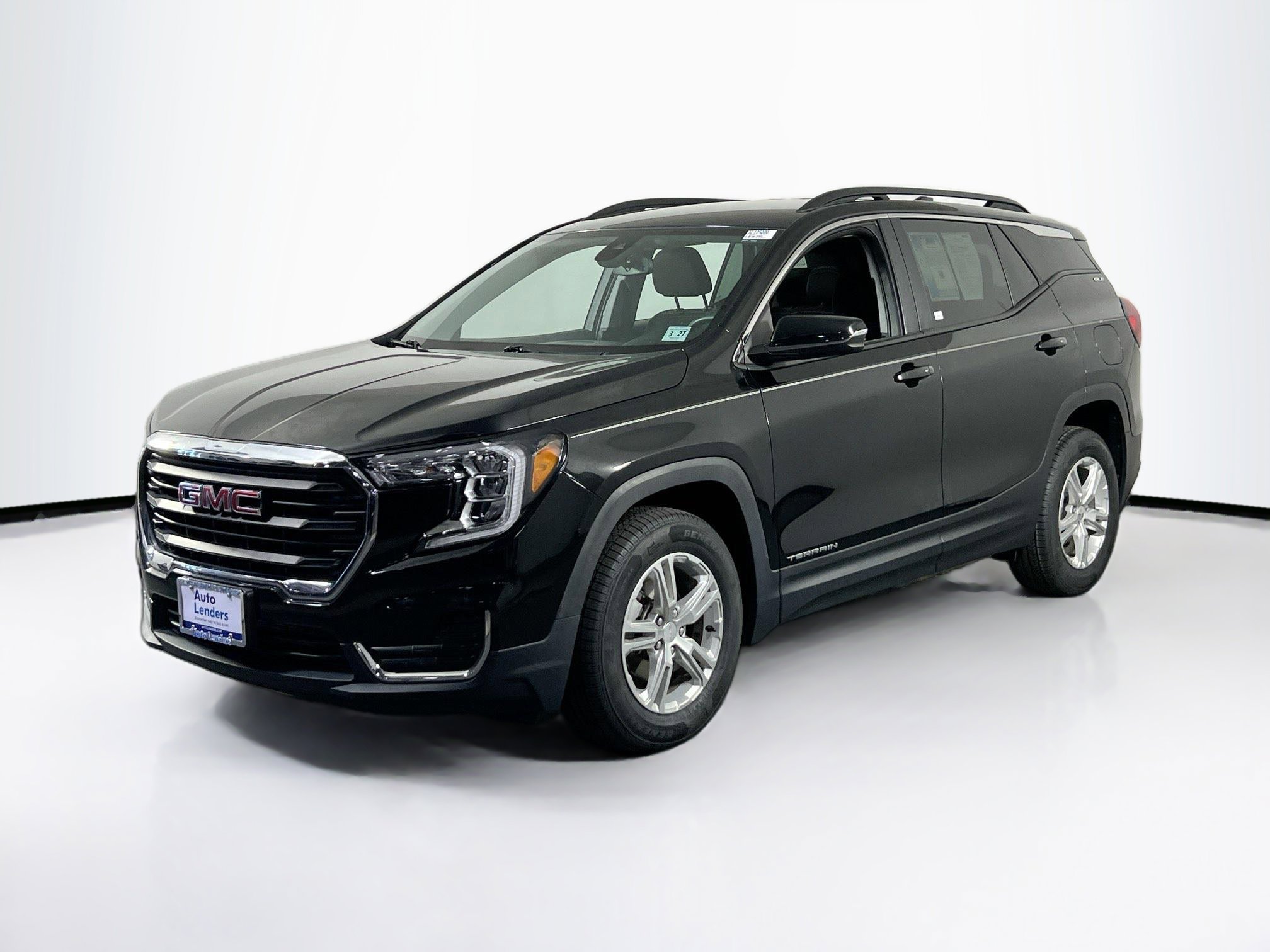 Used 2022 GMC Terrain SLE w/ Driver Convenience Package