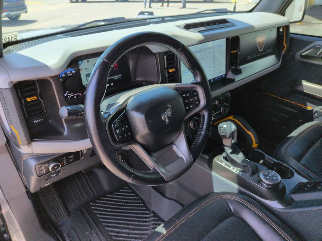 Used 2023 Ford Bronco Badlands image 33