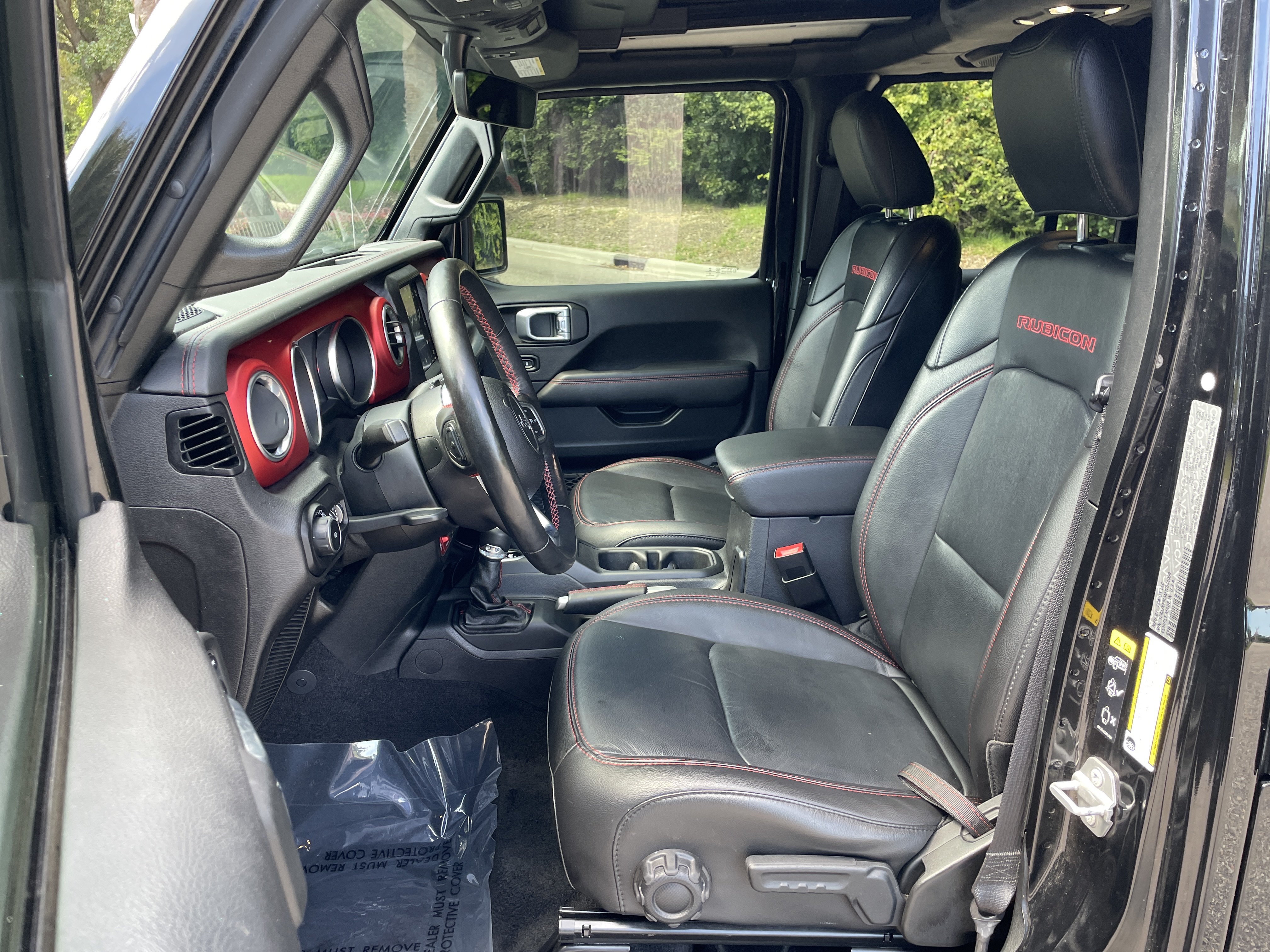 Used 2021 Jeep Wrangler Unlimited Rubicon AWD/4WD image 15