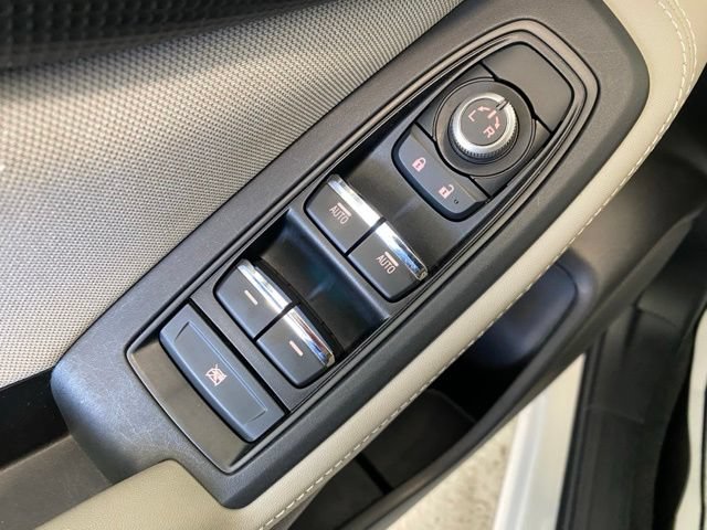 Used 2020 Subaru Forester Premium AWD/4WD image 10