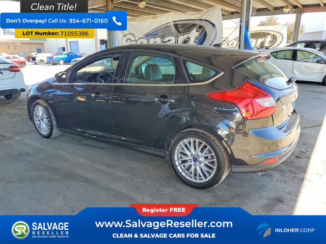 Used 2013 Ford Focus Titanium FWD image 3