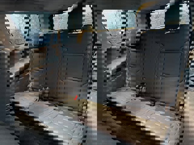 Used 2018 GMC Yukon XL SLT image 8