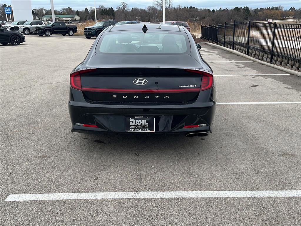 Used 2020 Hyundai Sonata Limited FWD image 13