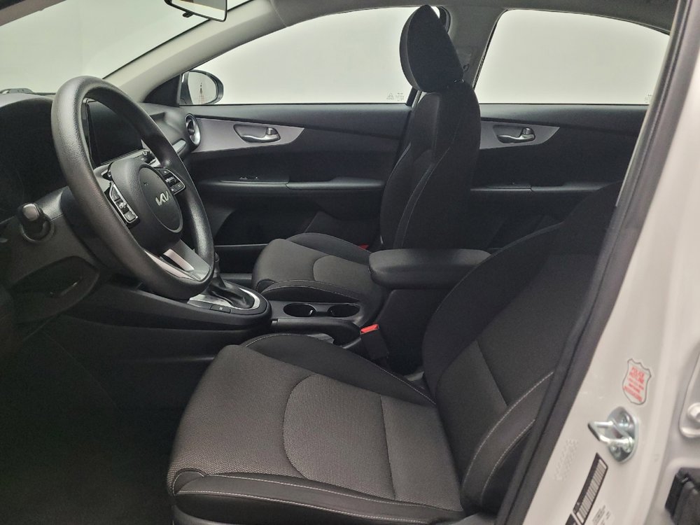 Used 2024 Kia Forte LXS FWD image 17
