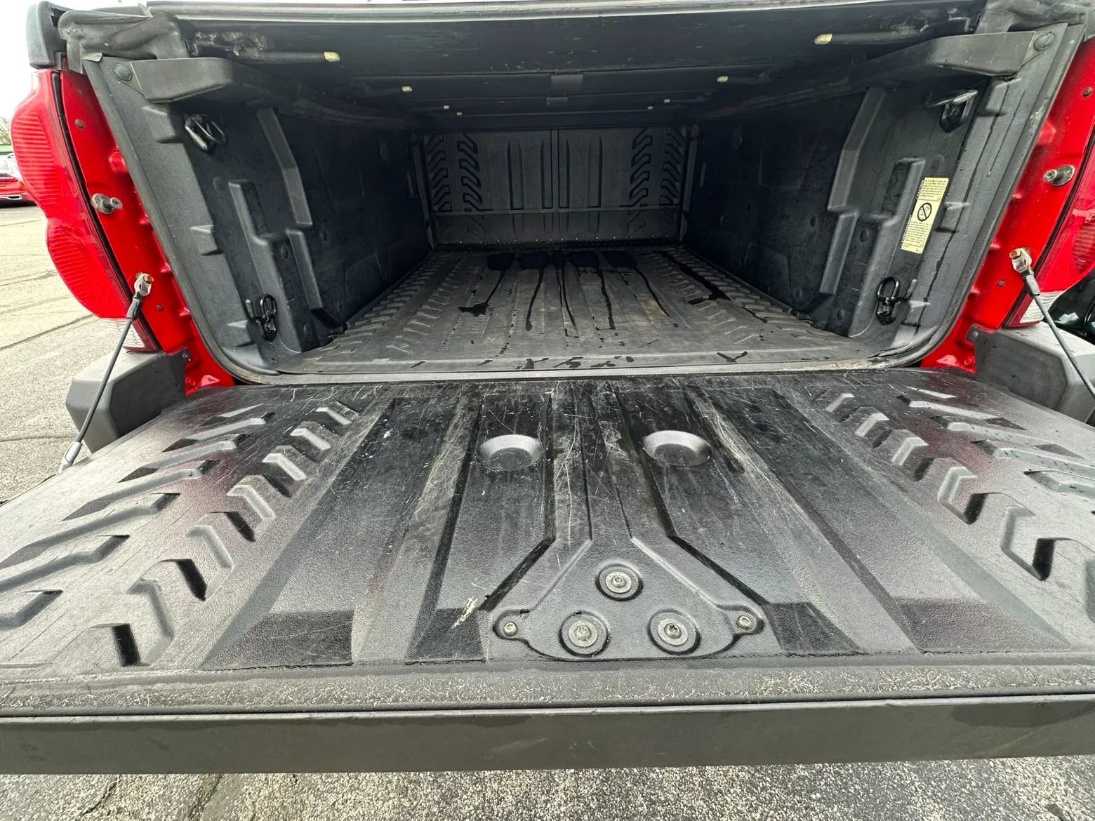 Used 2003 Chevrolet Avalanche 4x4 w/ Suspension Package, Off-Road image 21