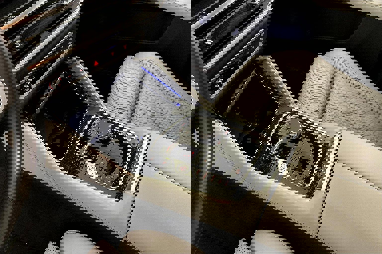 Certified 2024 BMW X6 xDrive40i w/ M Sport Professional Package image 15