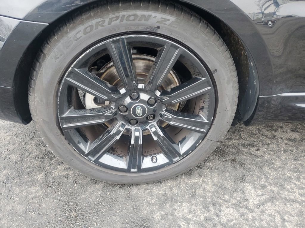 Used 2021 Land Rover Range Rover Sport HSE Silver Edition image 11