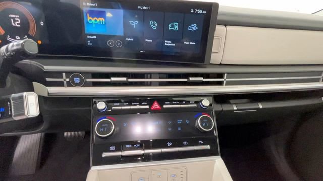 Used 2025 Hyundai Santa Fe SEL FWD image 28