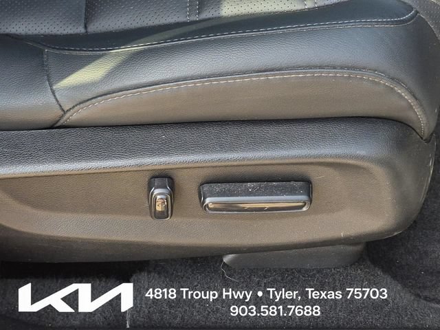Used 2020 Honda CR-V Touring image 15