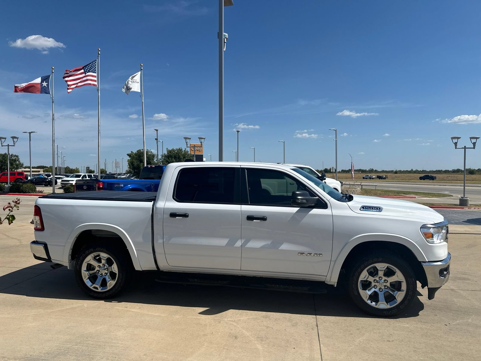 Used 2023 RAM 1500 Lone Star AWD/4WD image 7