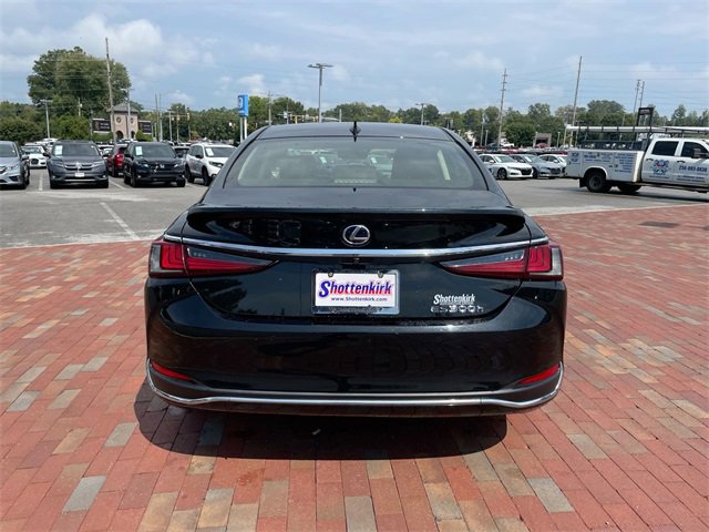 Used 2019 Lexus ES 300h w/ Premium Package image 35