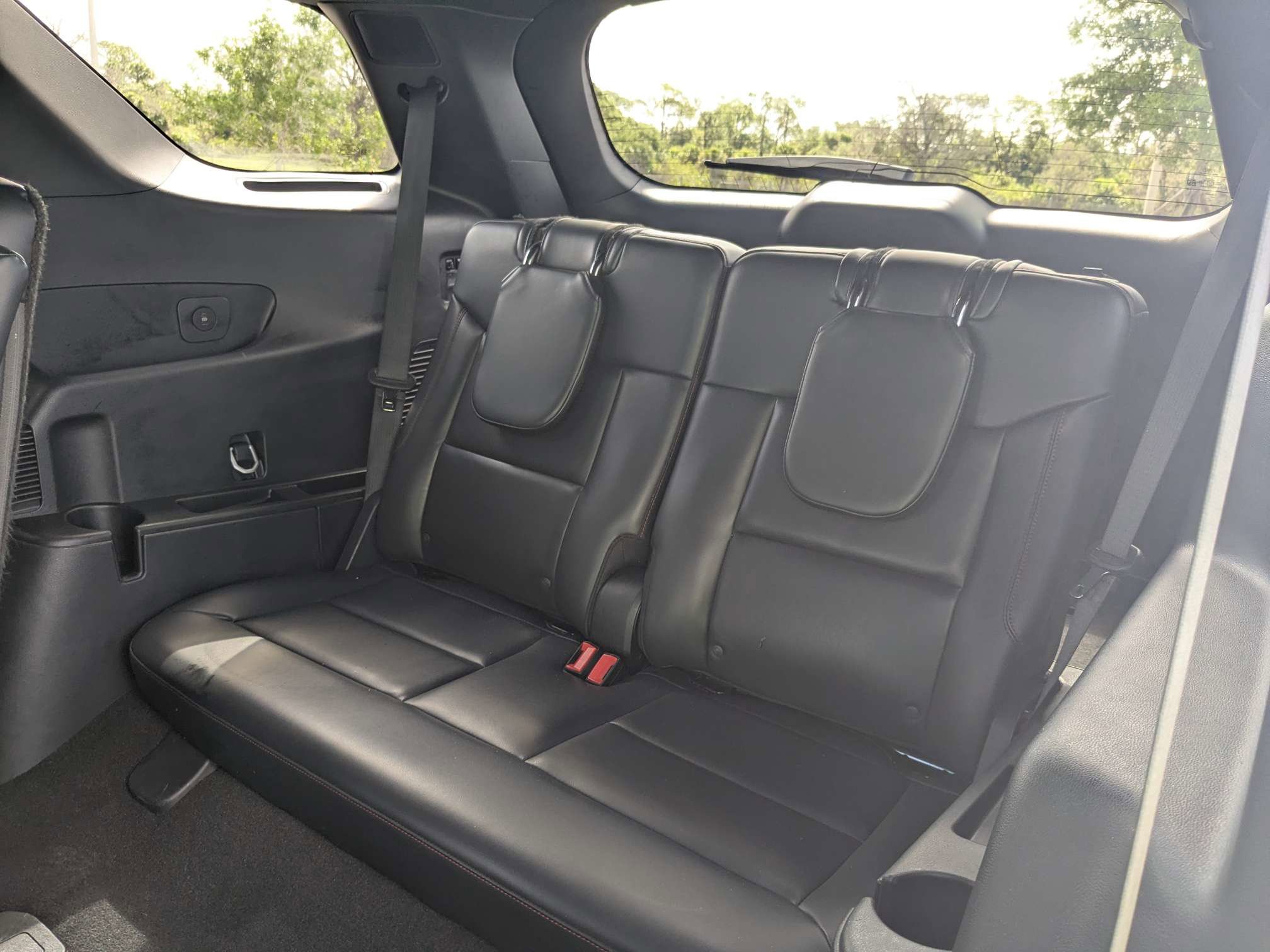 Used 2025 Ford Explorer ST AWD/4WD image 16