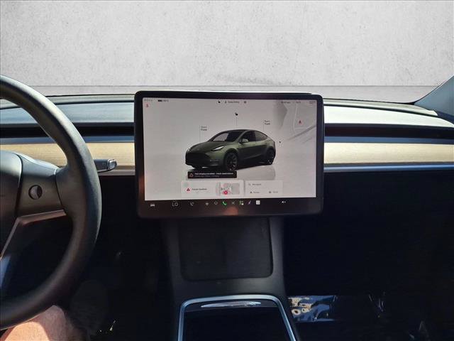 Used 2022 Tesla Model Y Long Range AWD/4WD image 15