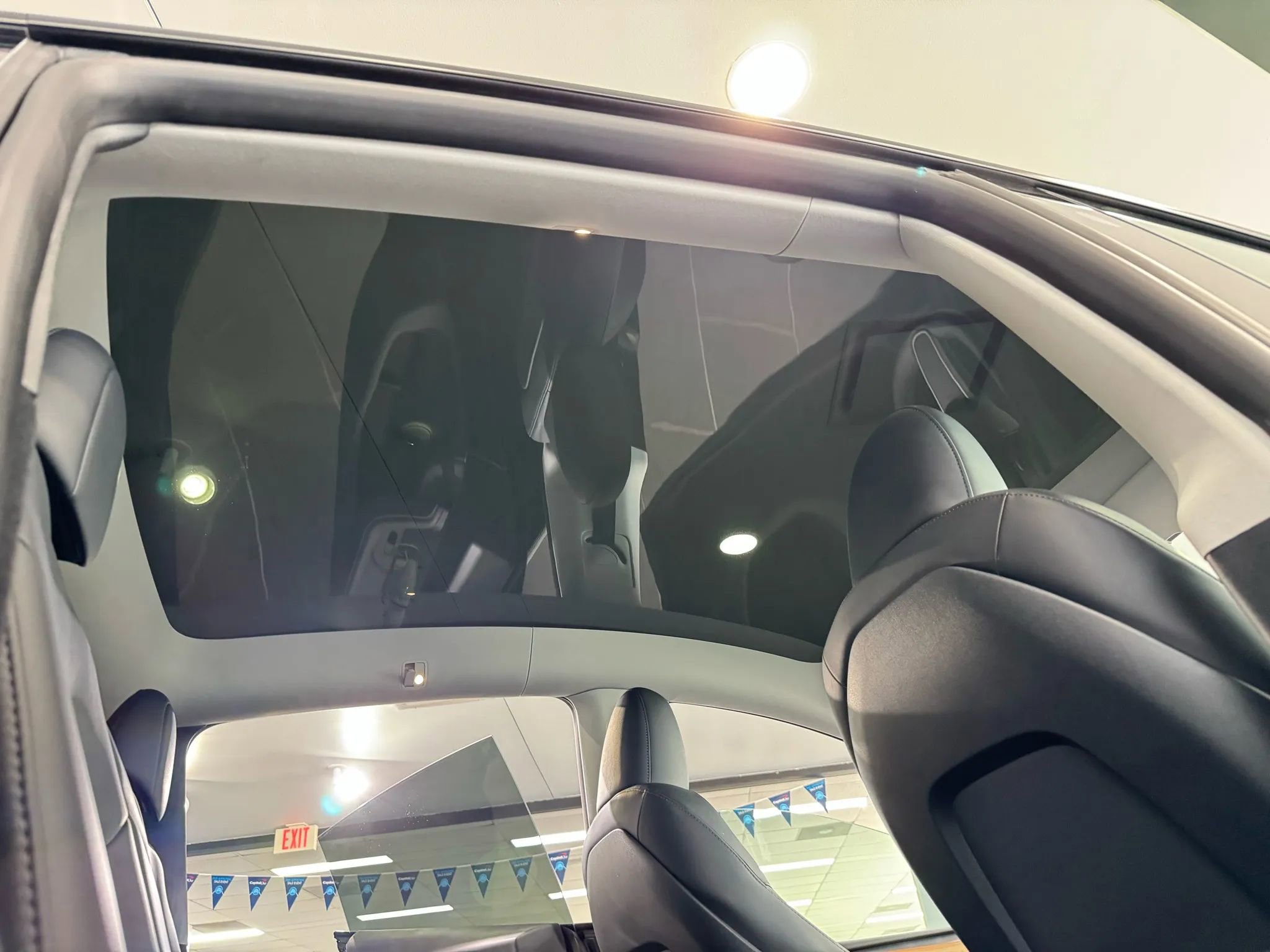 Used 2024 Tesla Model Y Long Range image 10