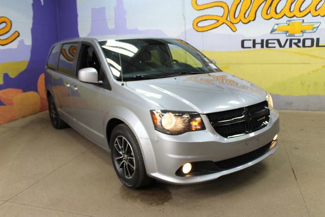 Used 2019 Dodge Grand Caravan SE FWD image 4