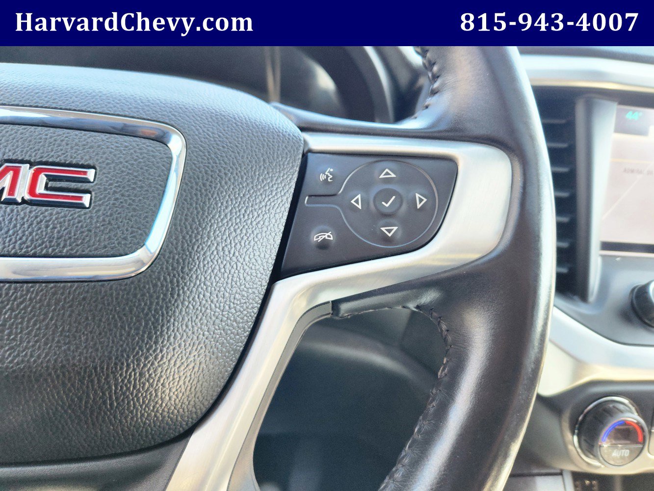 Used 2017 GMC Acadia SLT image 19