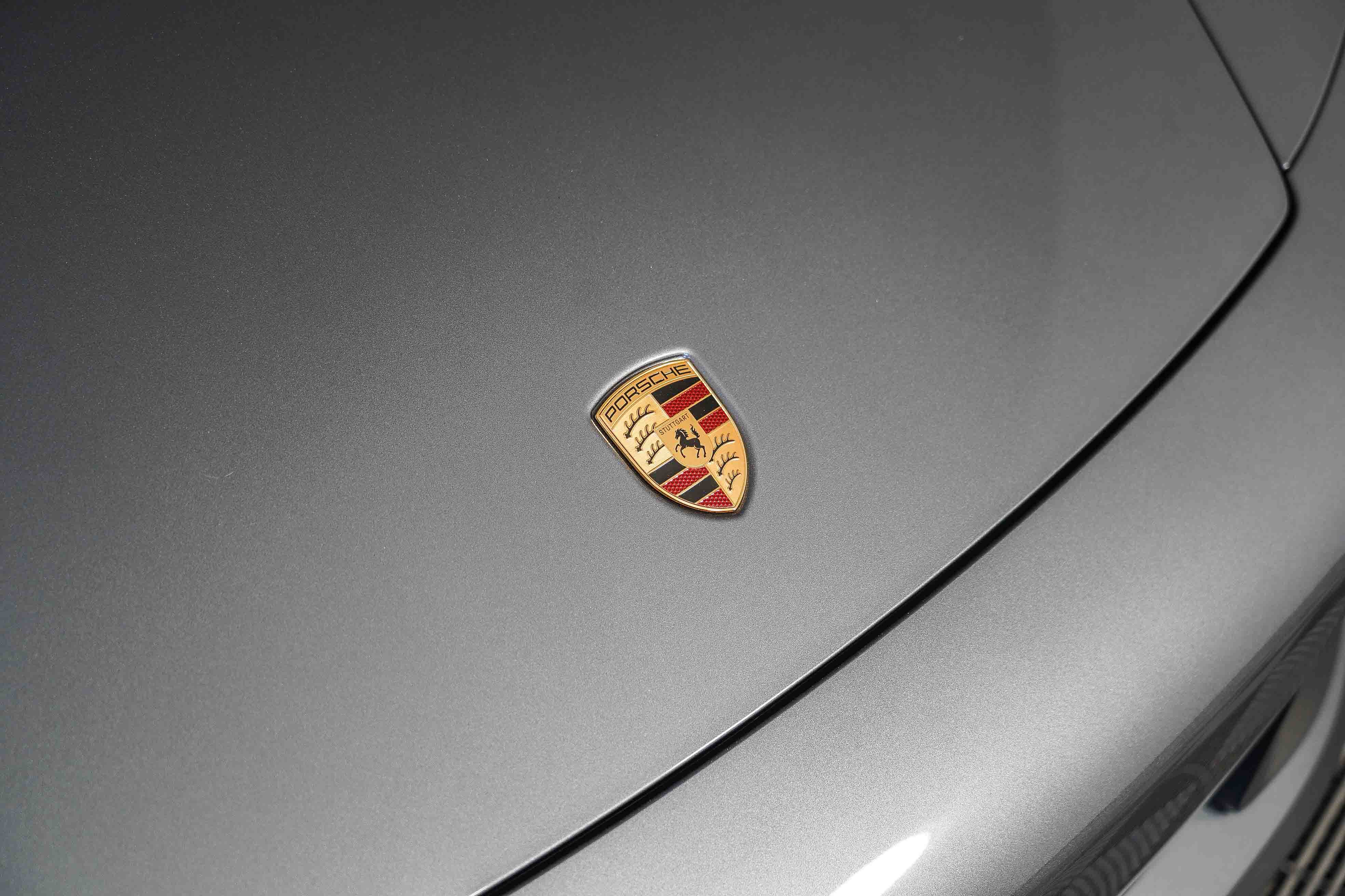 Used 2025 Porsche 911 Carrera image 6