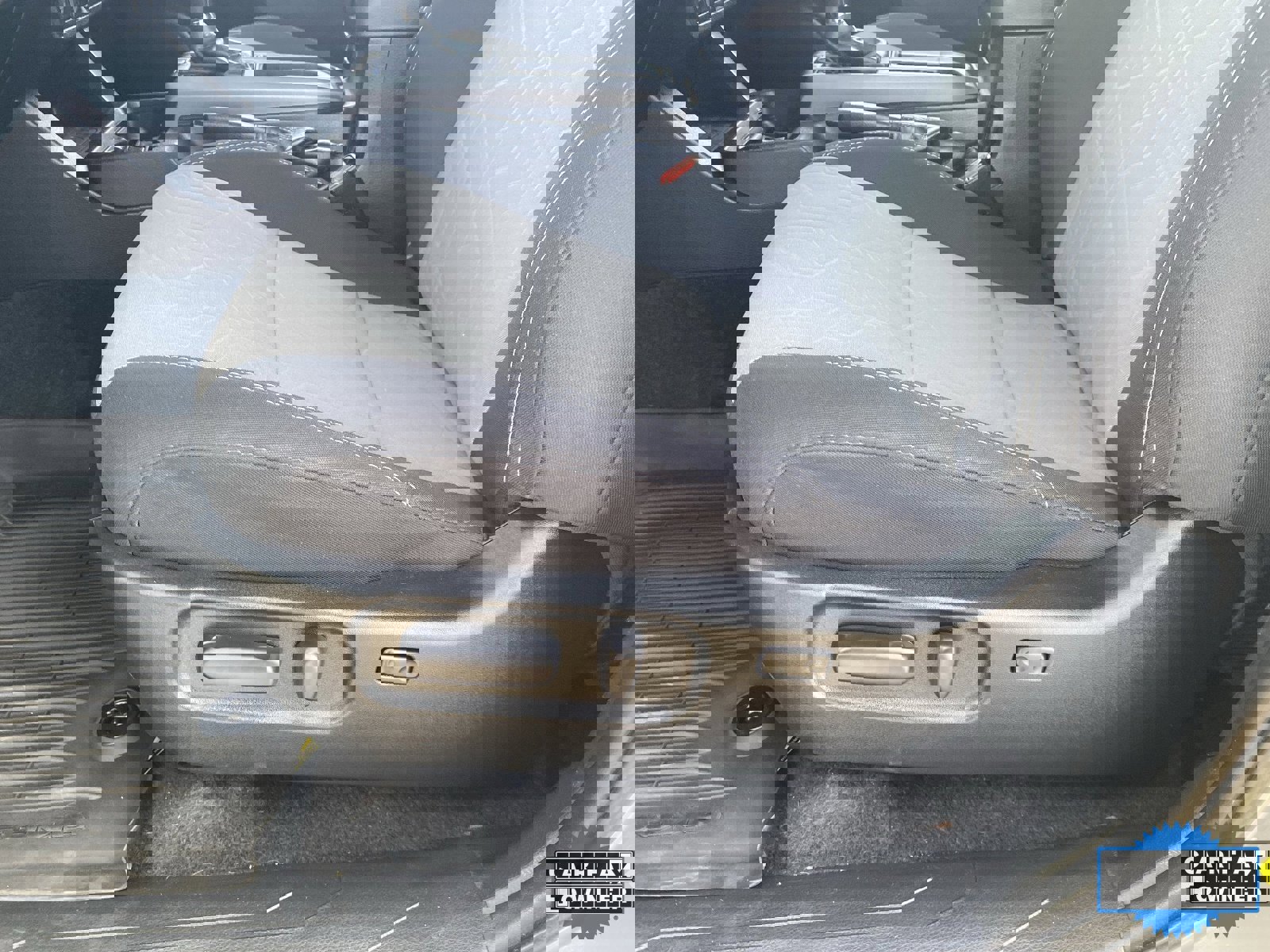 Used 2021 Toyota Tacoma TRD Off-Road w/ Technology Package image 22