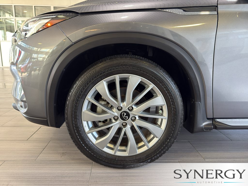 Certified 2023 INFINITI QX50 Luxe FWD image 7