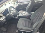 Used 2019 Ford Fusion SE image 2