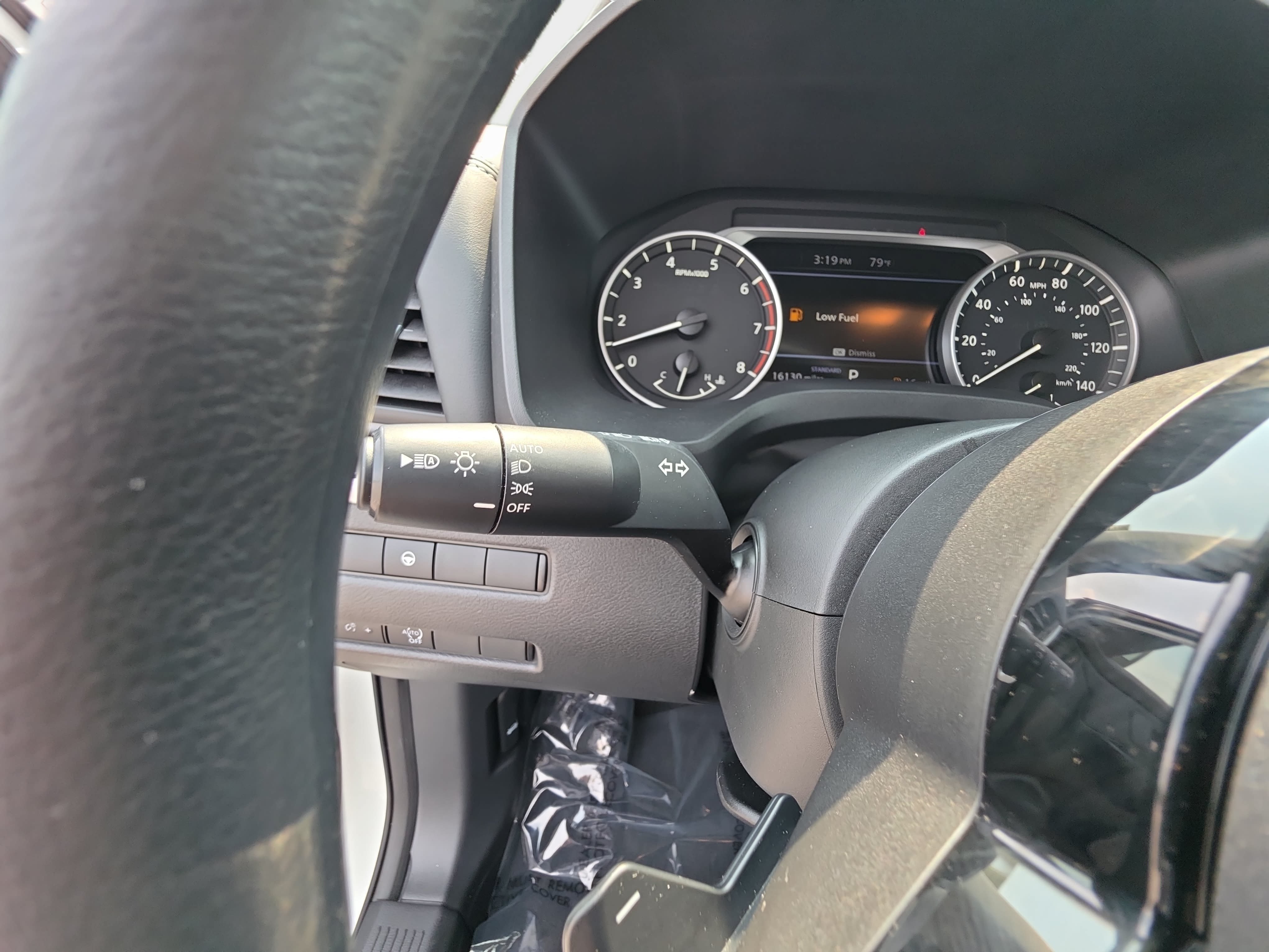 Used 2023 Nissan Rogue SV FWD image 24