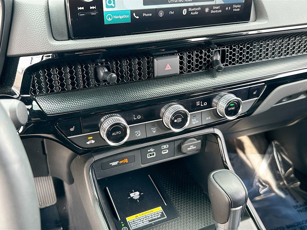 Used 2024 Honda CR-V Sport Touring image 16