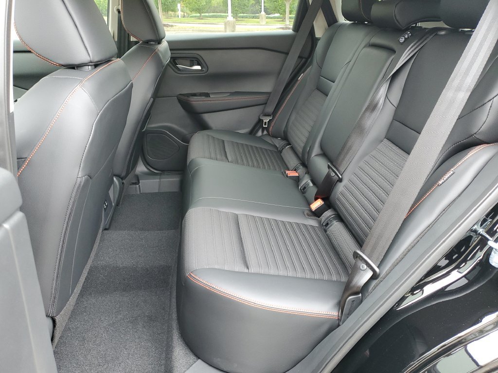 New 2026 Nissan Rogue SV AWD/4WD image 13