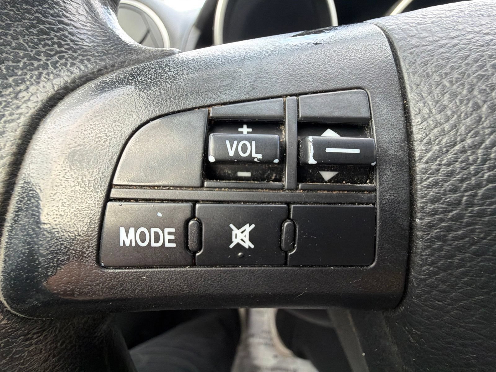Used 2014 MAZDA MAZDA5 Sport FWD image 15