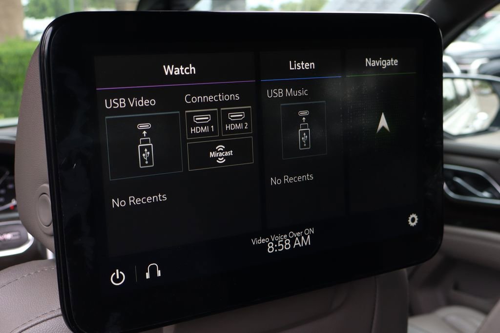 Used 2021 GMC Yukon XL SLT w/ SLT Premium Package image 48