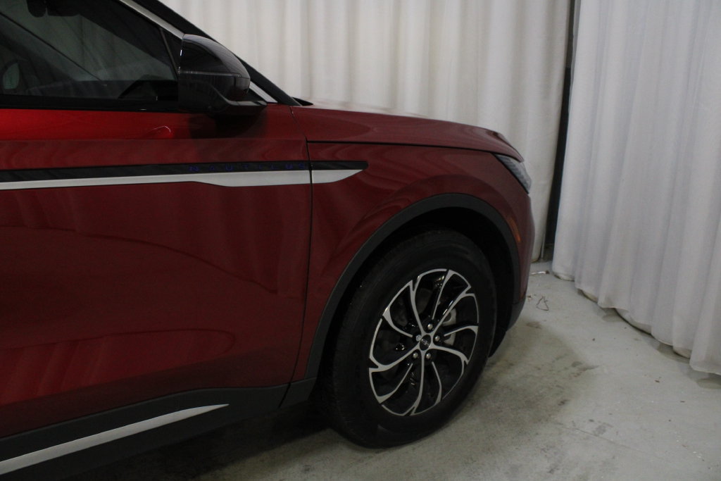 New 2026 Lincoln Nautilus Premier w/ Equipment Group 102A AWD/4WD image 29