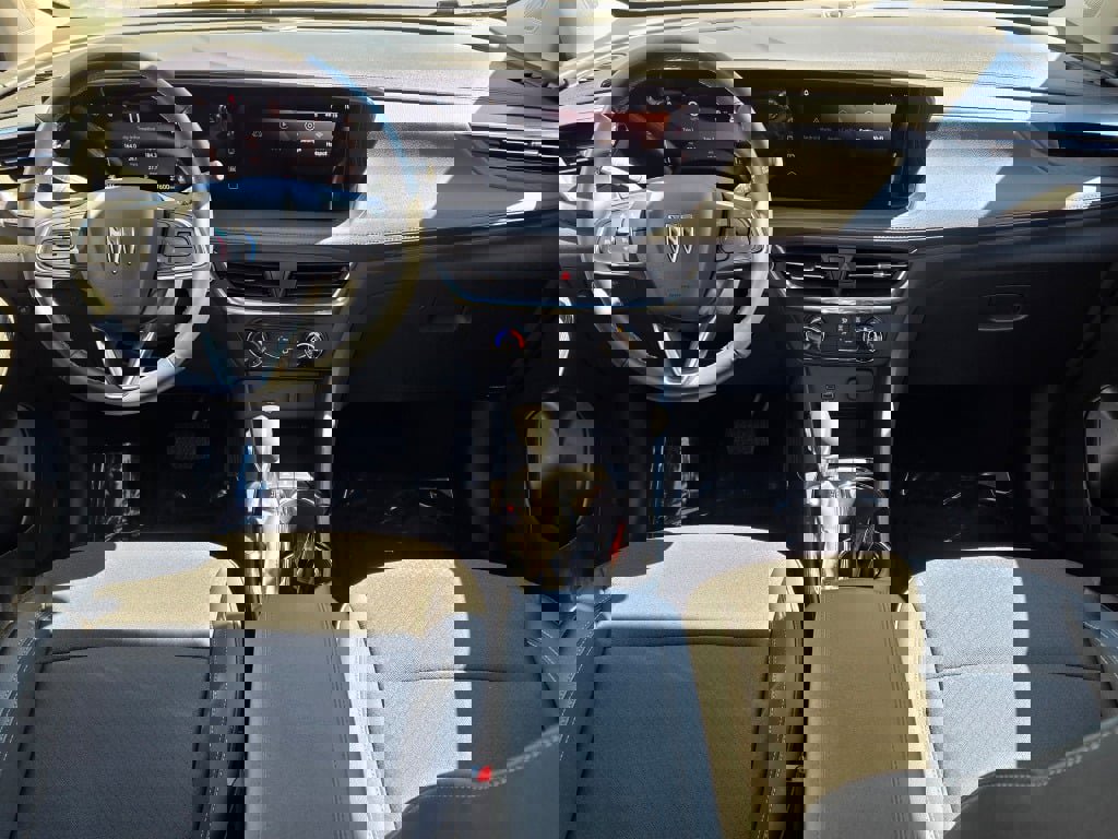 Certified 2025 Buick Encore GX Preferred image 19